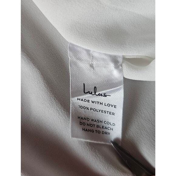 Lulus Chic Candidate White Collared Sleeveless Button-Up Top, Sz M - Picture 9 of 10